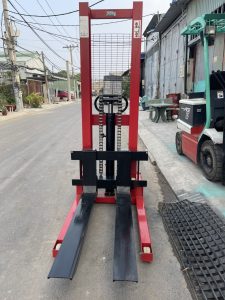 Thiết bị nâng hàng nặng 3 tấn lên cao 1m6 giá rẻ tại Hưng Việt