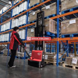 Thiết kế giúp sử dụng dễ dàng, giúp giải quyết các nhu cầu thực tế của kho xưởng.